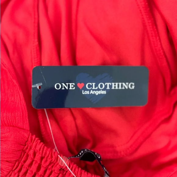 NWOT ONE CLOTHING juniors red cute romper - Picture 12 of 12